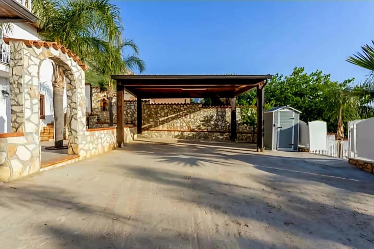צ'יניזי Villa Antonio מראה חיצוני תמונה