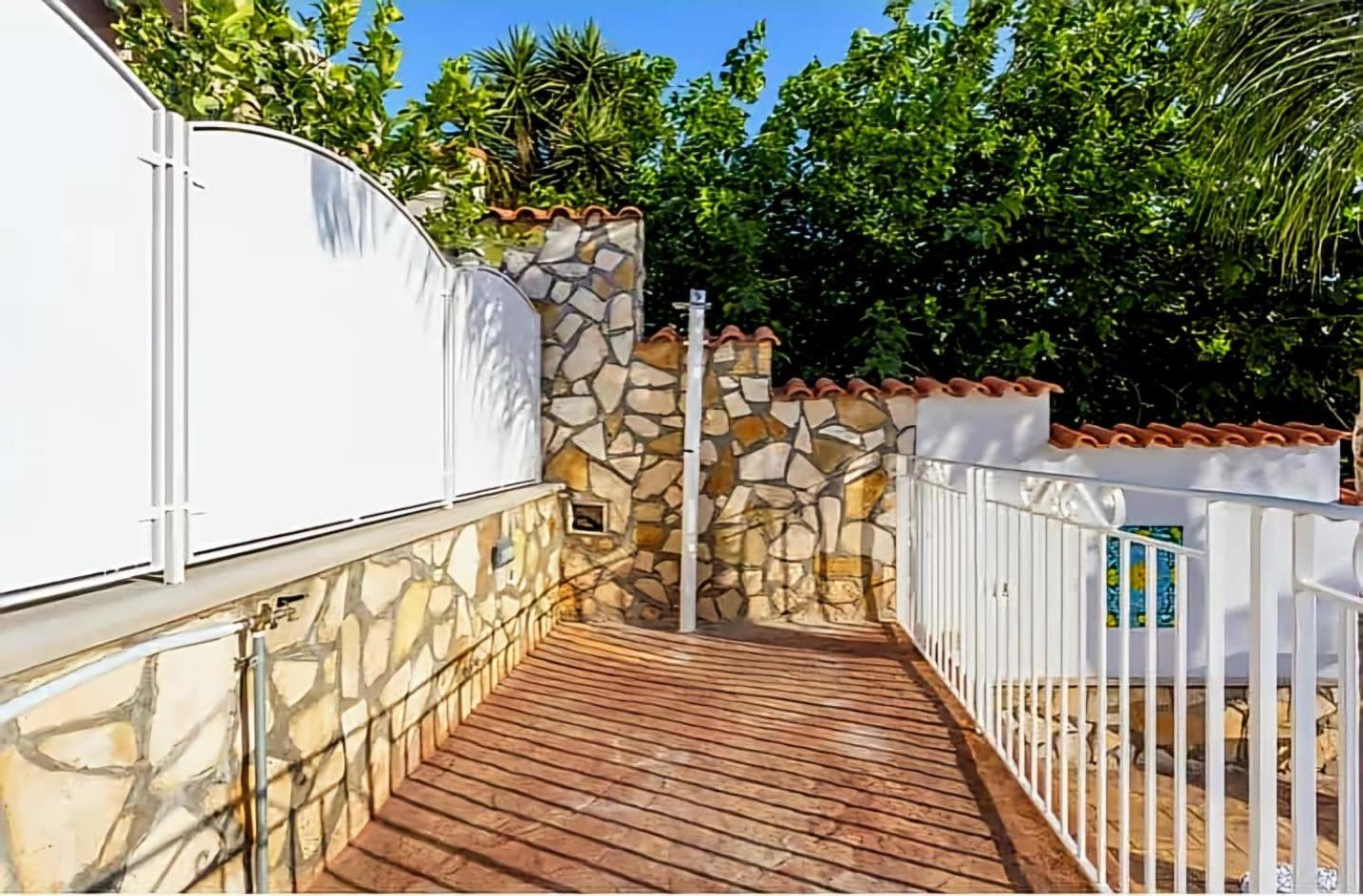 צ'יניזי Villa Antonio מראה חיצוני תמונה